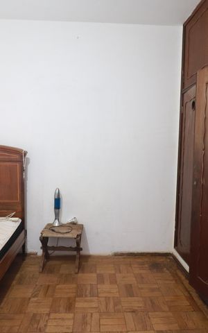 Casa para alugar com 1000m², 3 quartos e 8 vagasQuarto 2