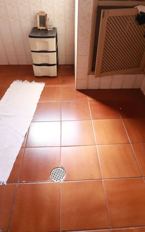 Casa para alugar com 1000m², 3 quartos e 8 vagasBanheiro 2