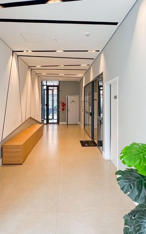 Studio à venda com 27m², 1 quarto e sem vaga Studio à venda com 27m², 1 quarto e sem vagaHall social