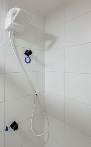 Studio à venda com 27m², 1 quarto e sem vaga Studio à venda com 27m², 1 quarto e sem vagaBanheiro Social