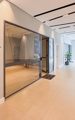 Studio à venda com 27m², 1 quarto e sem vaga Studio à venda com 27m², 1 quarto e sem vagaHall social