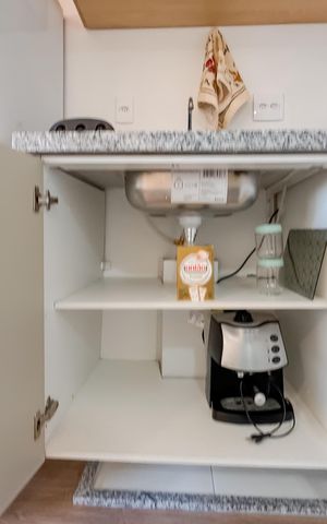 Studio à venda com 27m², 1 quarto e sem vaga Studio à venda com 27m², 1 quarto e sem vagaCozinha - Armários