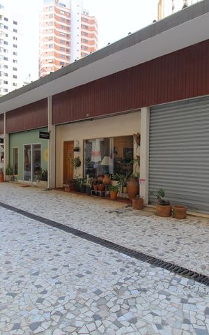 Apartamento para alugar com 108m², 2 quartos e sem vagaCondomínio