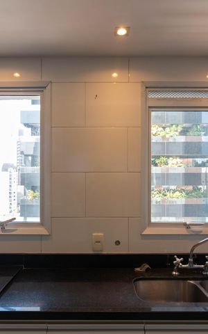 Apartamento à venda com 202m², 3 quartos e 3 vagas Apartamento à venda com 202m², 3 quartos e 3 vagasCozinha