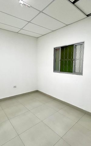 Casa para alugar com 440m², 3 quartos e 2 vagas Casa para alugar com 440m², 3 quartos e 2 vagasSala