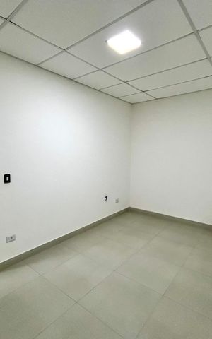 Casa para alugar com 440m², 3 quartos e 2 vagas Casa para alugar com 440m², 3 quartos e 2 vagasQuarto 1