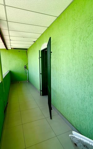 Casa para alugar com 440m², 3 quartos e 2 vagas Casa para alugar com 440m², 3 quartos e 2 vagasVaranda