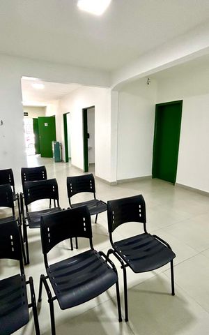 Casa para alugar com 440m², 3 quartos e 2 vagas Casa para alugar com 440m², 3 quartos e 2 vagasSala