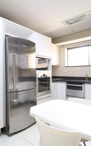 Apartamento para alugar com 140m², 3 quartos e 2 vagasCozinha 
