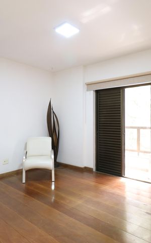 Apartamento para alugar com 140m², 3 quartos e 2 vagasSuíte 