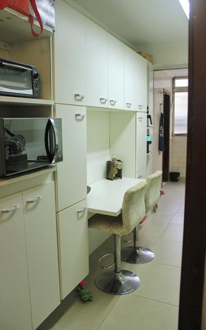 Apartamento à venda com 96m², 3 quartos e 2 vagasCozinha