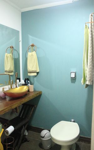 Apartamento à venda com 96m², 3 quartos e 2 vagasBanheiro da Suíte