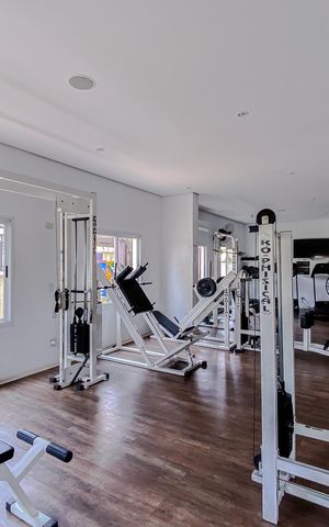 Apartamento à venda com 75m², 2 quartos e 2 vagasÁrea comum - Academia