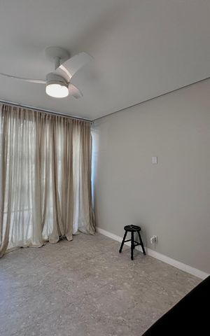 Casa à venda com 130m², 2 quartos e 1 vagaSala