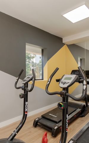 Apartamento à venda com 33m², 2 quartos e sem vaga Apartamento à venda com 33m², 2 quartos e sem vagaAcademia