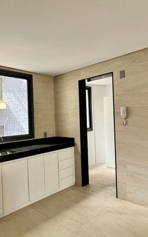 Apartamento à venda com 92m², 3 quartos e 2 vagas Apartamento à venda com 92m², 3 quartos e 2 vagasCozinha