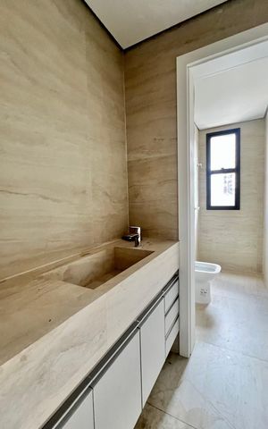 Apartamento à venda com 92m², 3 quartos e 2 vagas Apartamento à venda com 92m², 3 quartos e 2 vagasBanheiro Social
