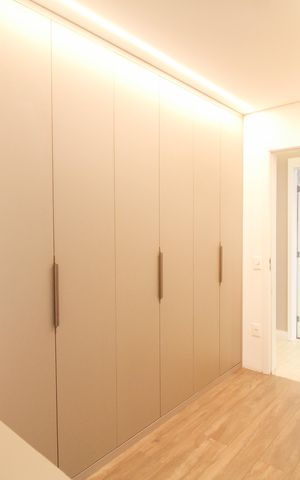 Apartamento à venda com 130m², 3 quartos e 2 vagas Apartamento à venda com 130m², 3 quartos e 2 vagasQuarto Suíte 1