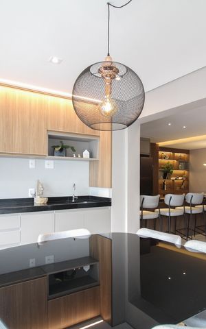 Apartamento à venda com 130m², 3 quartos e 2 vagas Apartamento à venda com 130m², 3 quartos e 2 vagasSala