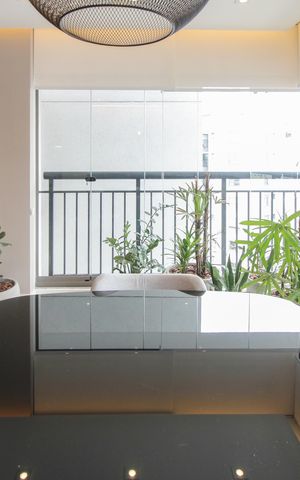 Apartamento à venda com 130m², 3 quartos e 2 vagas Apartamento à venda com 130m², 3 quartos e 2 vagasSala