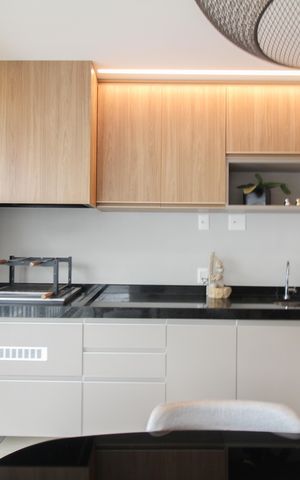 Apartamento à venda com 130m², 3 quartos e 2 vagas Apartamento à venda com 130m², 3 quartos e 2 vagasSala