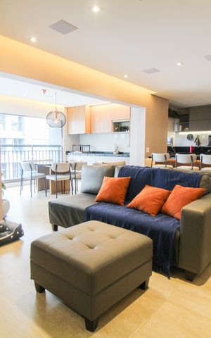 Apartamento à venda com 130m², 3 quartos e 2 vagas Apartamento à venda com 130m², 3 quartos e 2 vagasSala