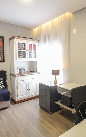 Apartamento à venda com 130m², 3 quartos e 2 vagas Apartamento à venda com 130m², 3 quartos e 2 vagasQuarto Suíte 3
