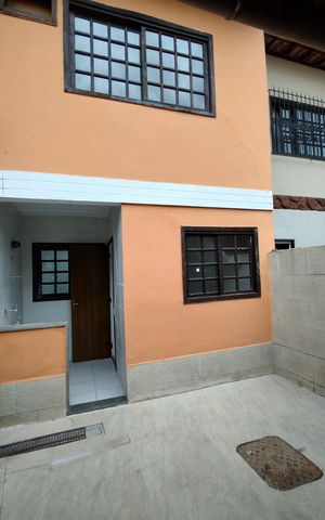 Casa de condomínio para alugar com 120m², 2 quartos e 1 vagaFachada