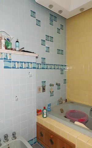 Casa à venda com 459m², 3 quartos e 3 vagasBanheiro Social