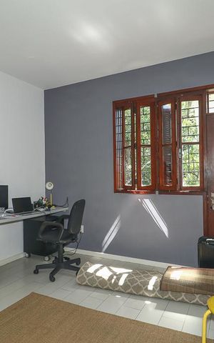 Casa à venda com 459m², 3 quartos e 3 vagasQuarto Suíte