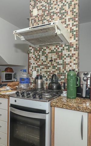 Casa à venda com 459m², 3 quartos e 3 vagasCozinha