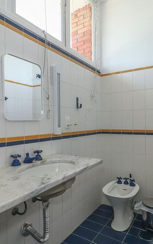 Casa à venda com 459m², 3 quartos e 3 vagasBanheiro da Suíte