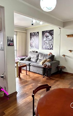 Apartamento à venda com 81m², 2 quartos e 1 vaga Apartamento à venda com 81m², 2 quartos e 1 vagaSala