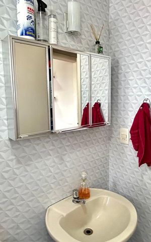Apartamento à venda com 81m², 2 quartos e 1 vaga Apartamento à venda com 81m², 2 quartos e 1 vagaBanheiro da Suíte
