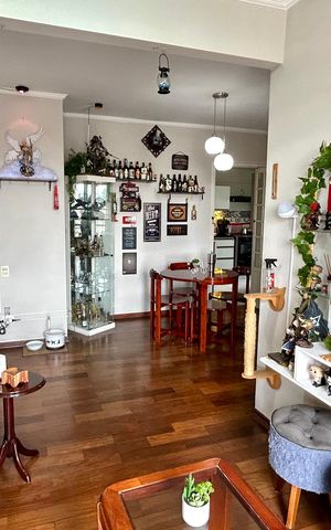 Apartamento à venda com 81m², 2 quartos e 1 vaga Apartamento à venda com 81m², 2 quartos e 1 vagaSala
