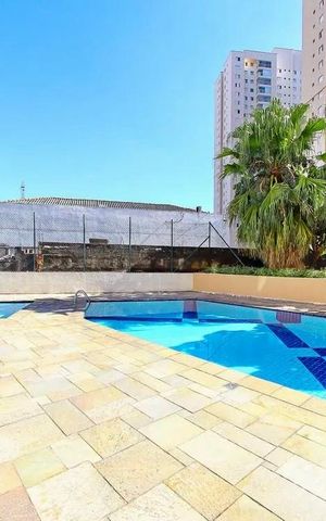 Apartamento à venda com 81m², 2 quartos e 1 vaga Apartamento à venda com 81m², 2 quartos e 1 vagaÁrea comum - Piscina