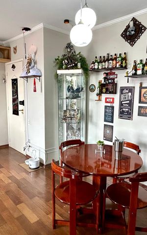 Apartamento à venda com 81m², 2 quartos e 1 vaga Apartamento à venda com 81m², 2 quartos e 1 vagaSala