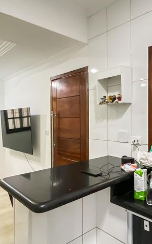 Casa à venda com 280m², 4 quartos e 4 vagas Casa à venda com 280m², 4 quartos e 4 vagasCozinha