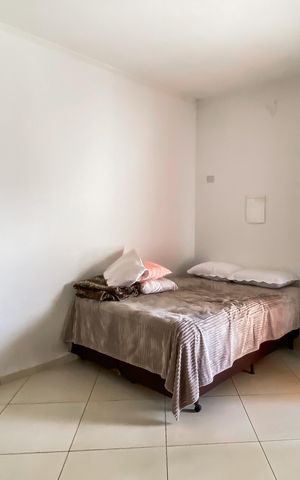 Casa à venda com 280m², 4 quartos e 4 vagas Casa à venda com 280m², 4 quartos e 4 vagasSuite