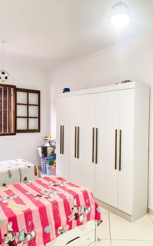 Casa à venda com 280m², 4 quartos e 4 vagas Casa à venda com 280m², 4 quartos e 4 vagasQuarto 2