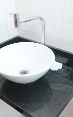 Apartamento para alugar com 42m², 2 quartos e sem vagaBanheiro
