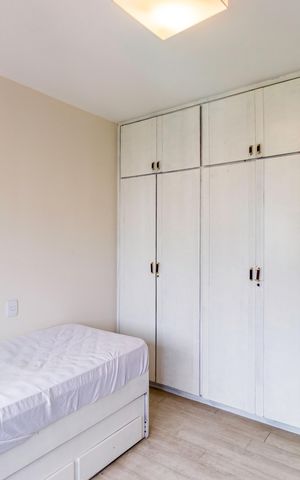 Apartamento à venda com 175m², 4 quartos e 4 vagas Apartamento à venda com 175m², 4 quartos e 4 vagasQuarto 3