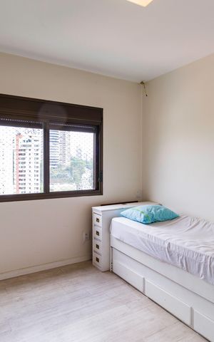 Apartamento à venda com 175m², 4 quartos e 4 vagas Apartamento à venda com 175m², 4 quartos e 4 vagasQuarto 3