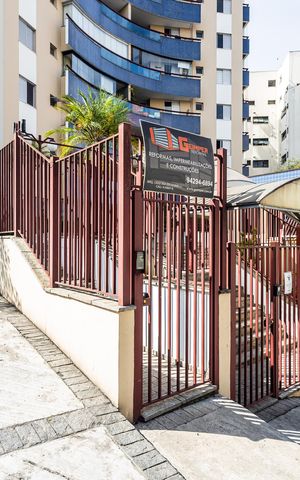 Apartamento para alugar com 98m², 2 quartos e 2 vagasFachada