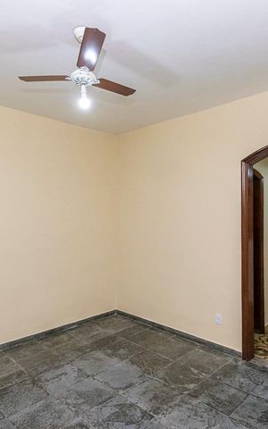 Casa à venda com 256m², 2 quartos e 2 vagas Casa à venda com 256m², 2 quartos e 2 vagasSuíte 2