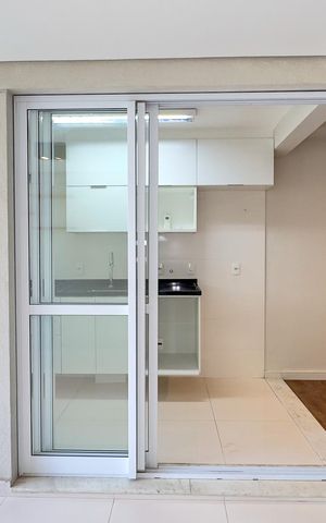 Apartamento para alugar com 69m², 2 quartos e 1 vagaSacada