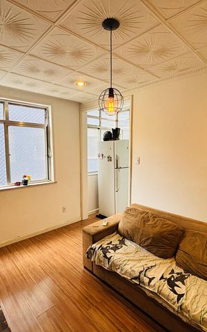 Apartamento à venda com 68m², 2 quartos e sem vaga