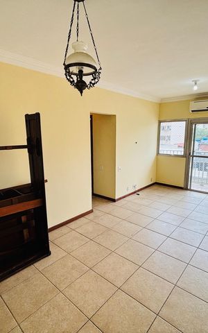 Apartamento à venda com 99m², 2 quartos e 1 vaga