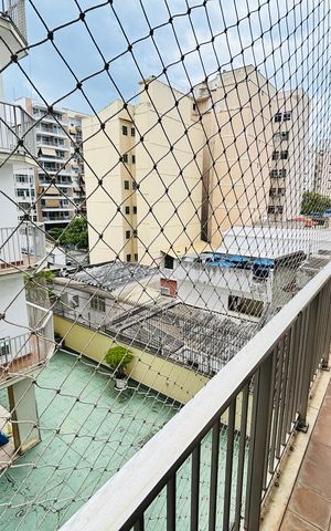 Apartamento à venda com 99m², 2 quartos e 1 vaga