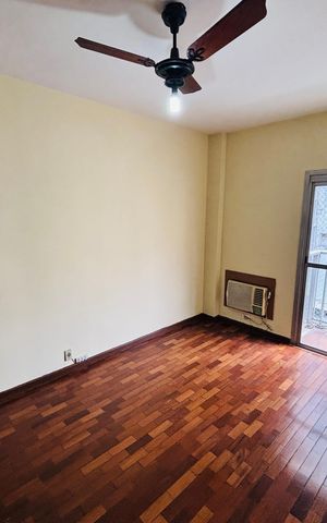 Apartamento à venda com 99m², 2 quartos e 1 vaga